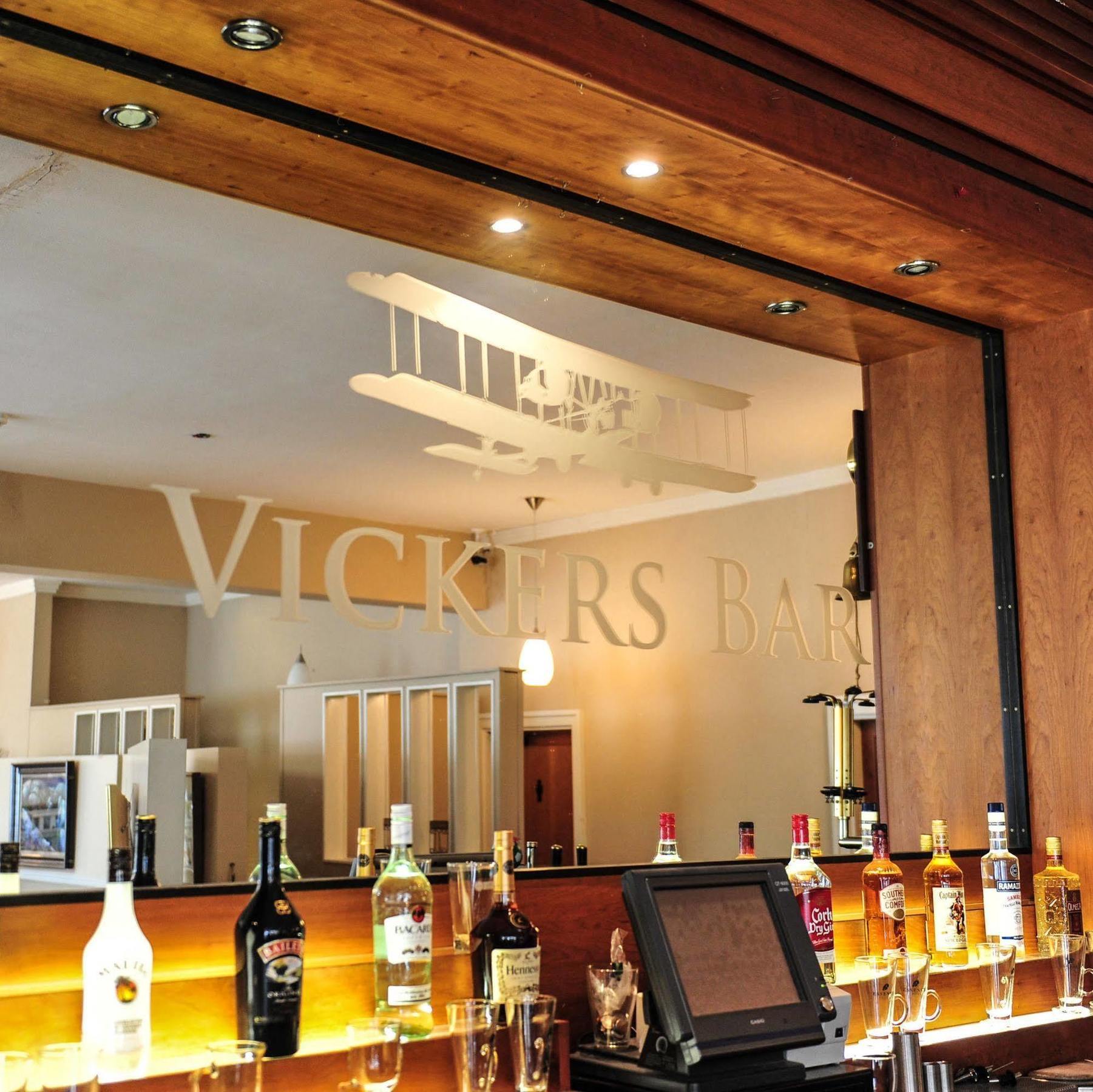 Alcock & Brown Hotel คลิฟเดน ภายนอก รูปภาพ